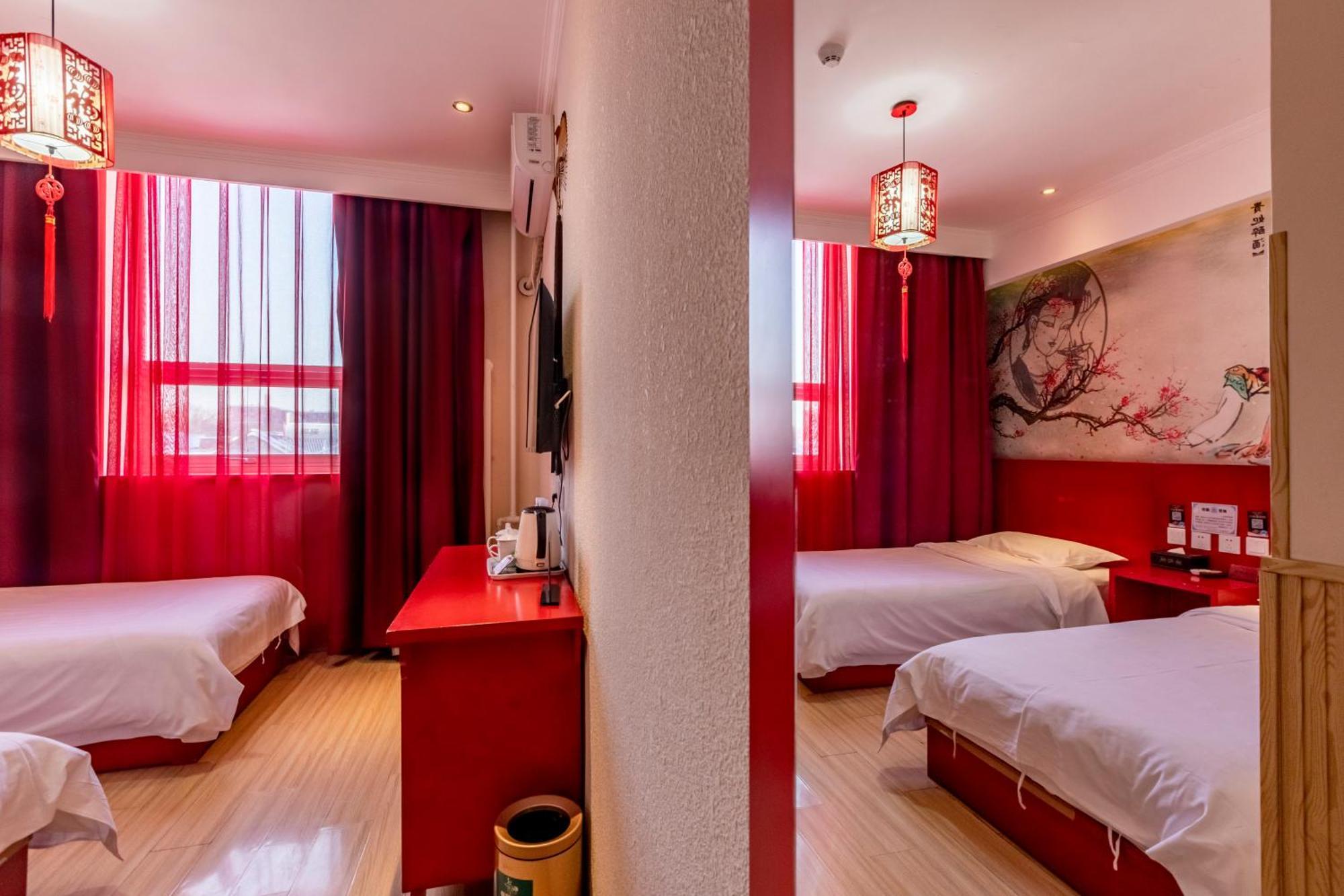 Hotel Happy Dragon Alley Hotel: Center Charm With Free Coffee & Tourist Services Pequim